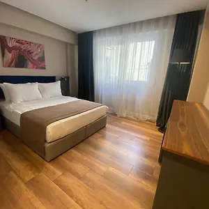 The Royals Izmir